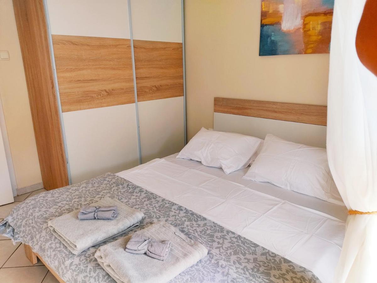 Golden Sky 3 Apartment Переа Экстерьер фото